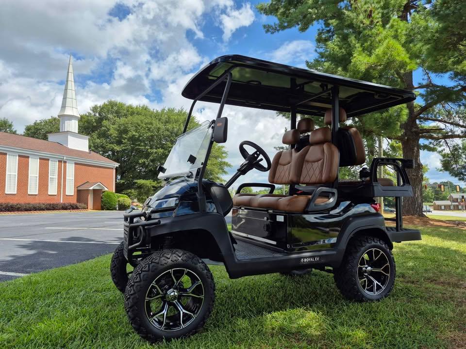 Just in Beautiful Black Royal EV Crown 4 Seater Lifted w/ upgraded diamond stitched Saddle Seats gallery image 7